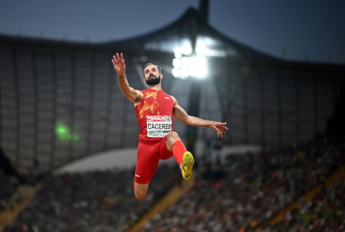 Resumen informativo: políticas de visa en EE.UU., desaparecidos en Galápagos y agenda nacional marcan la jornada