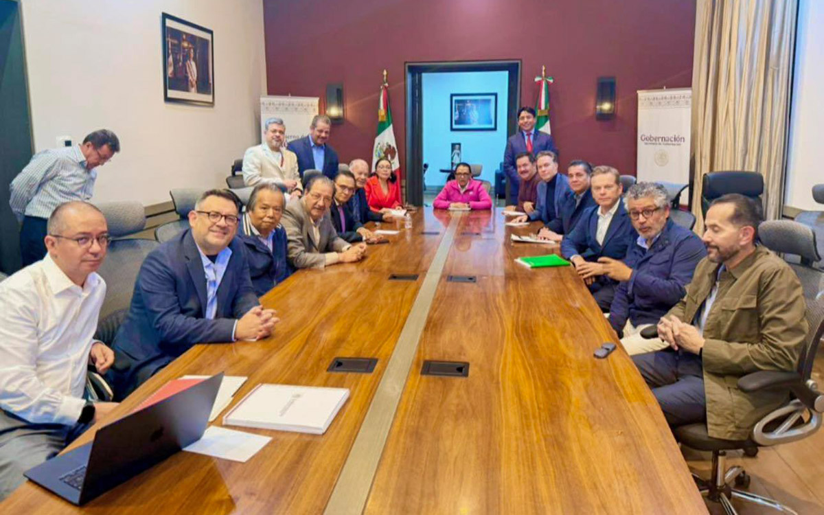 Morena, PT y PVEM sellan acuerdo unánime para respaldar el ‘Plan B’ de reforma electoral