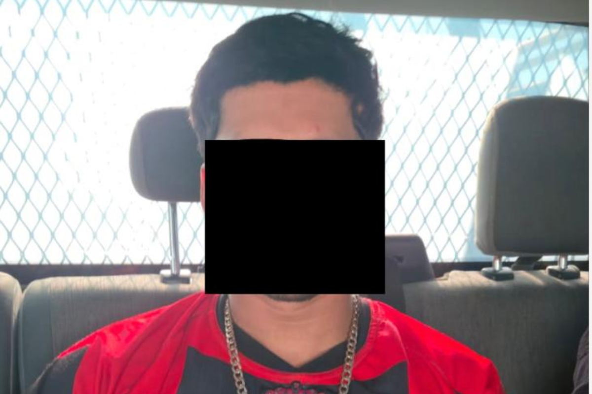 Detienen a dos hombres en Torreón por intento de robo y posesión de droga