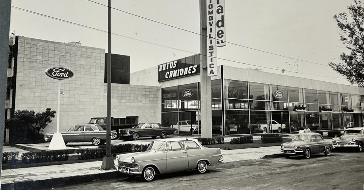 Gobierno mantiene previsión de crecimiento mientras ajusta inflación y tarifas aeroportuarias