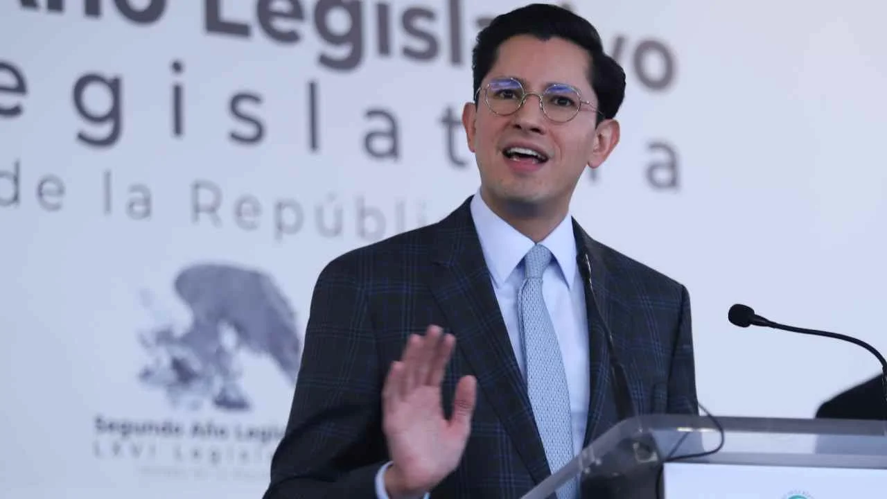 Ratificación de Roberto Velasco como titular de la SRE