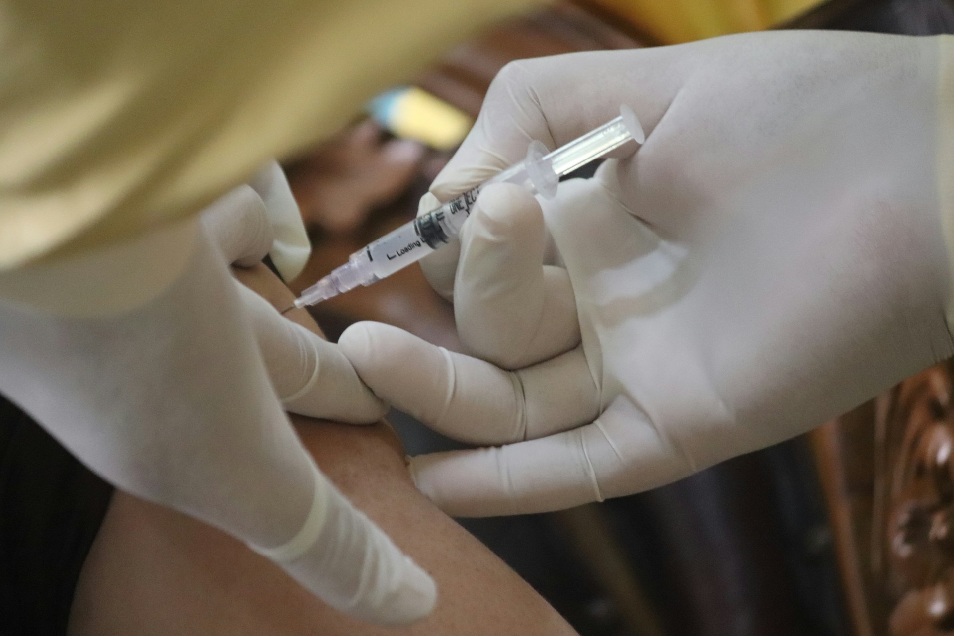 Científicos de Cambridge diseñan con IA un antígeno para vacuna universal contra coronavirus