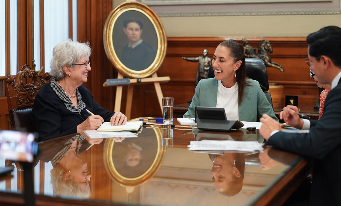 Sheinbaum y primera ministra de Barbados dialogan sobre cooperación bilateral