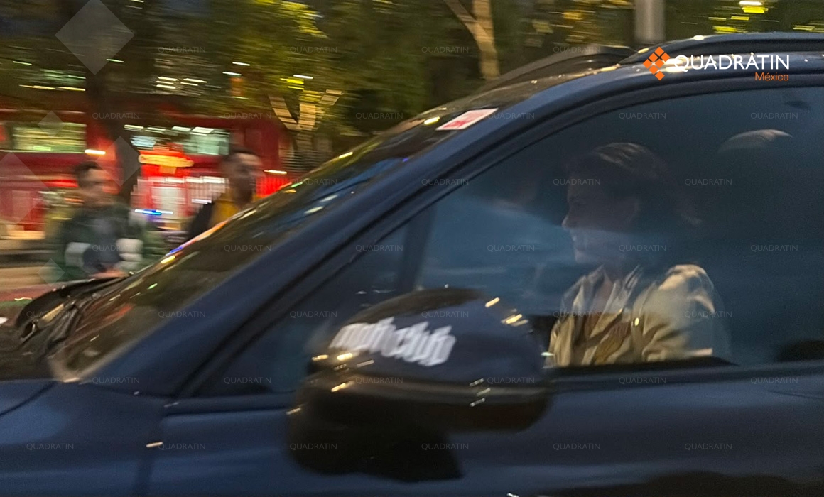 Michelle Rodríguez lidera desfile de autos deportivos Gumball 3000 en Reforma