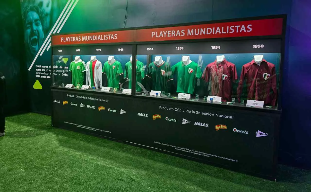 Inauguran en Buenavista exposición itinerante sobre la historia de la Selección Mexicana